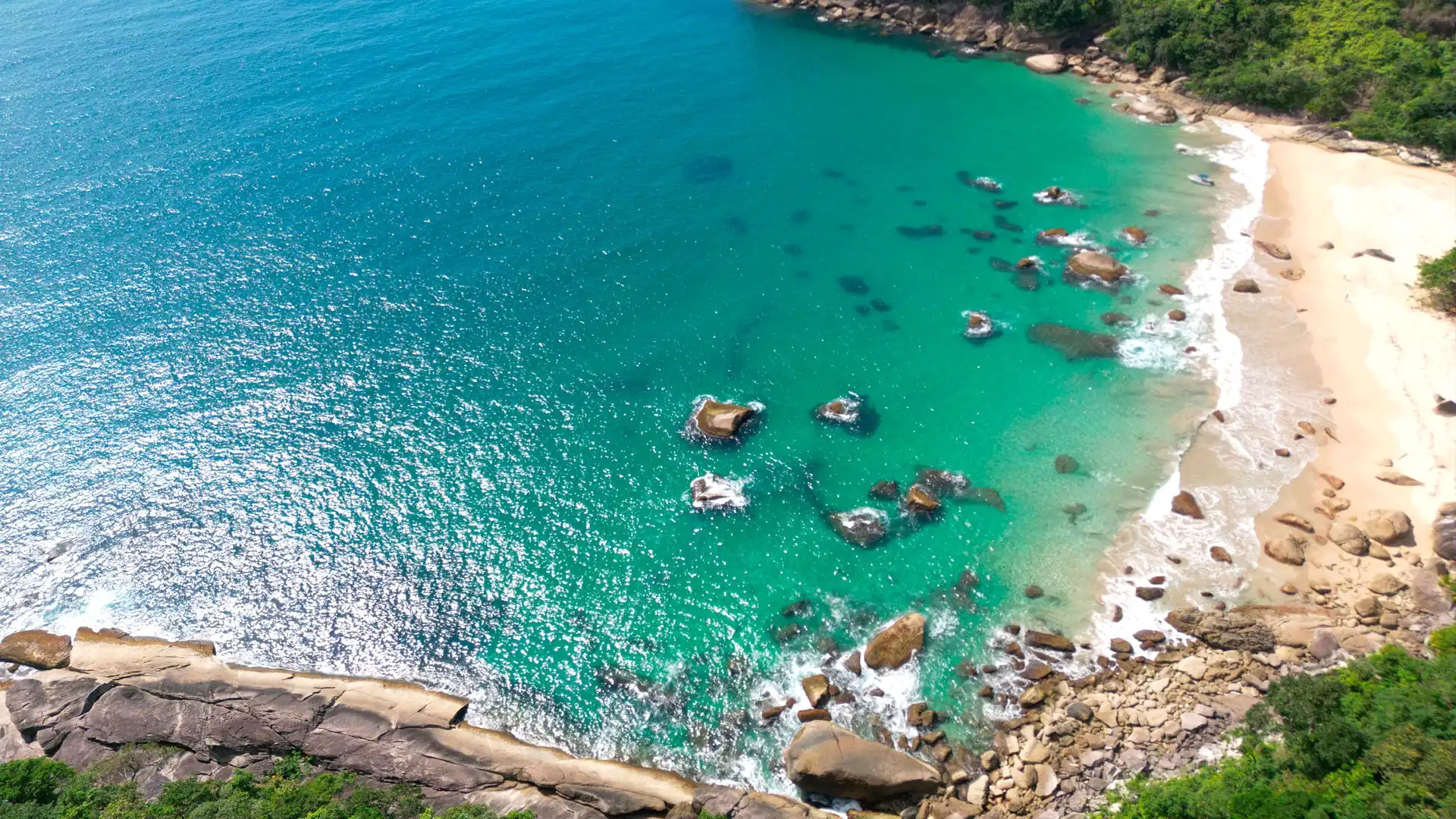 Três praias para conhecer de Barco